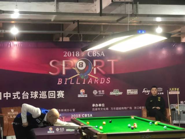 雨中驰骋 雨中驰骋