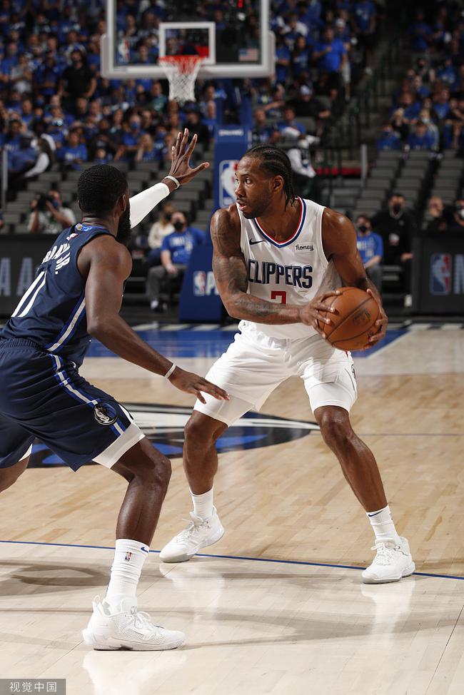 黎在快速反 黎在快速反