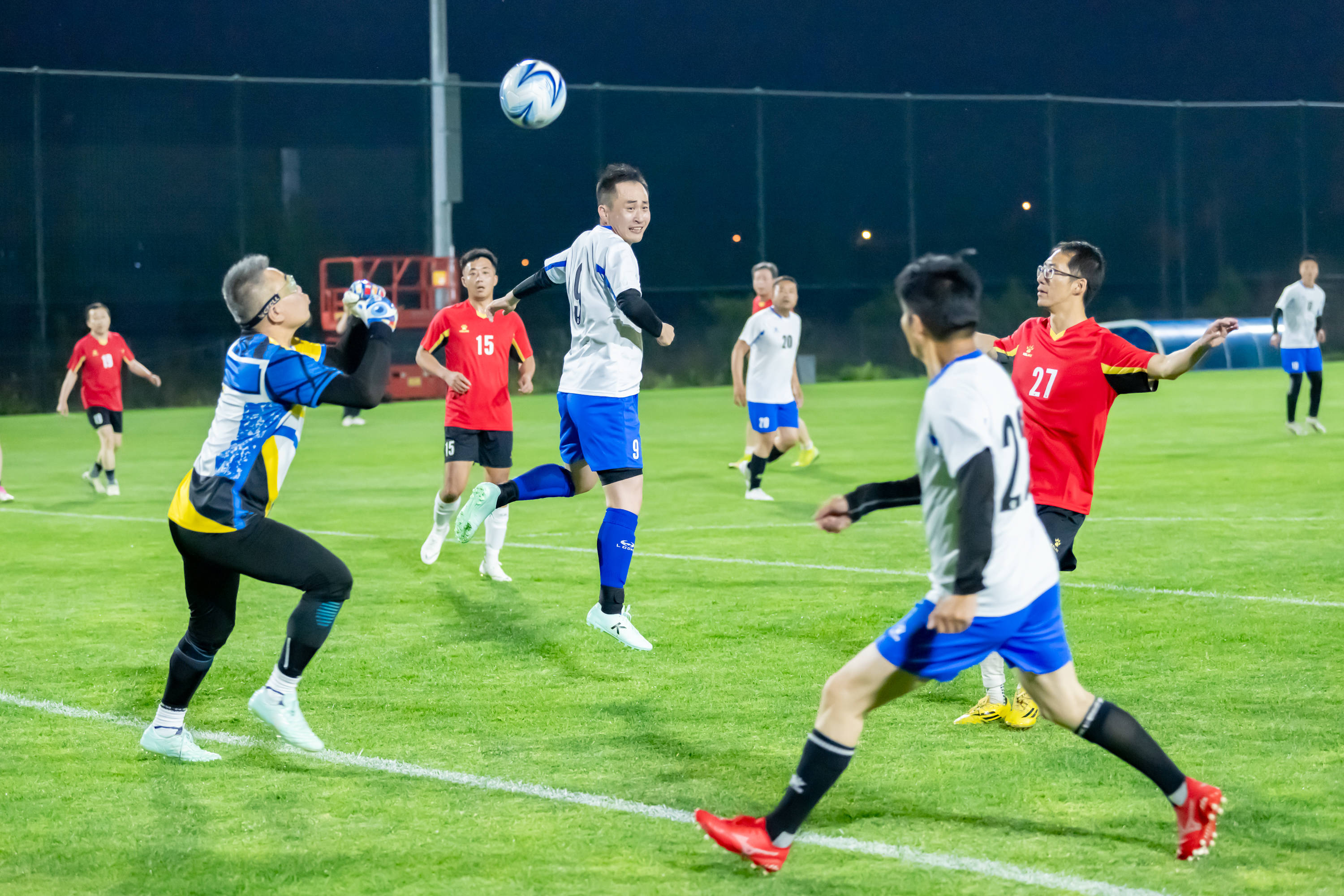 又要在前插 又要在前插