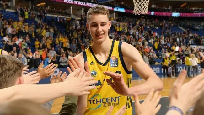 “WTT重庆冠军赛：中国队提前锁定男女单打冠军”.