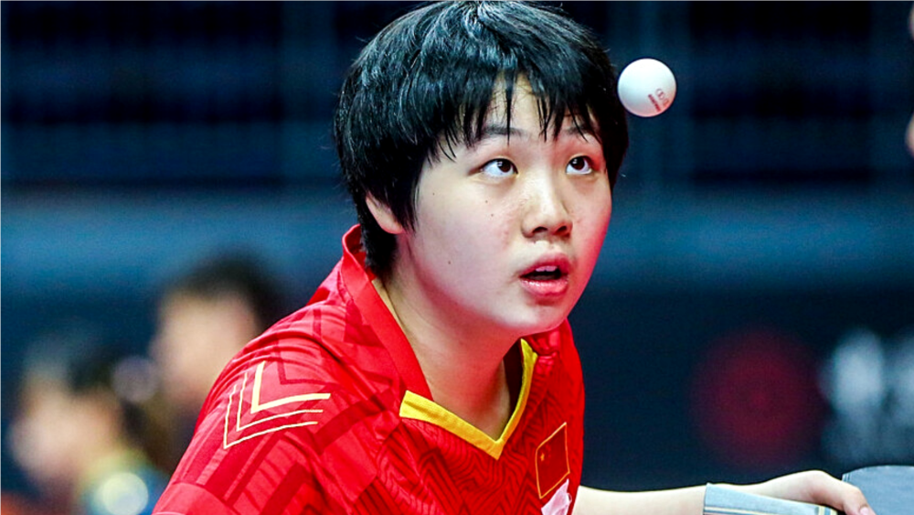 前场三人围 前场三人围