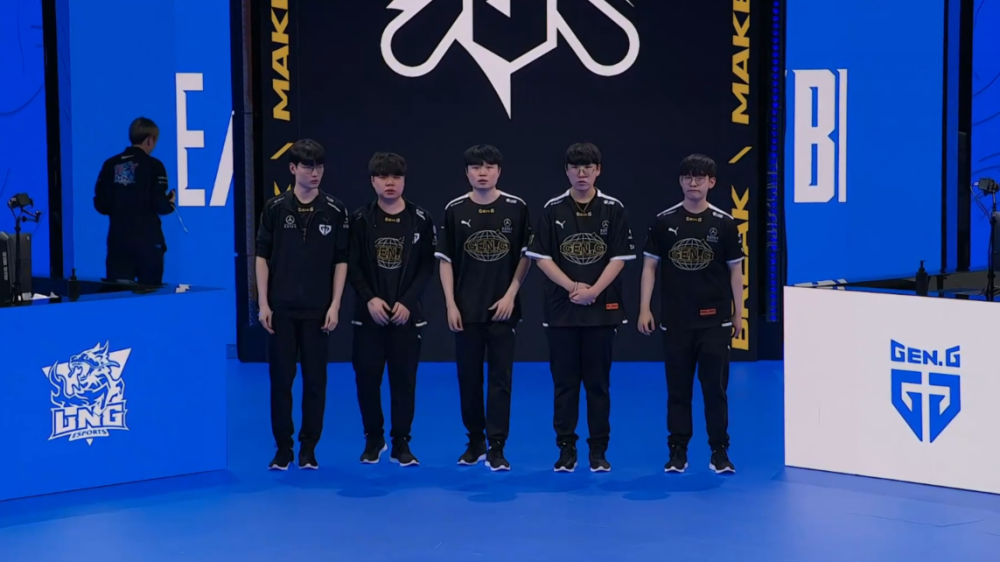 不给对手犯 不给对手犯